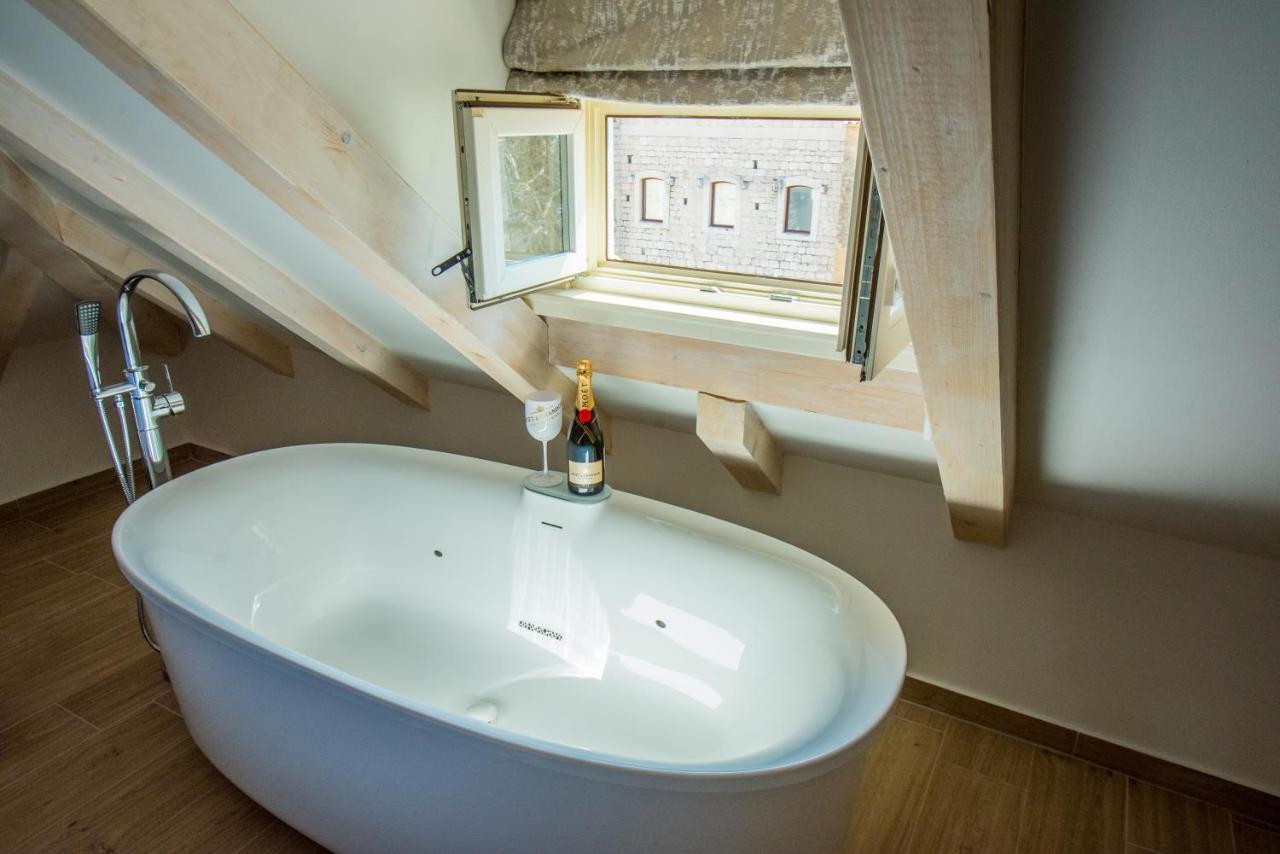 Heritage Villa Vitturi Sea View Kaštela Екстериор снимка