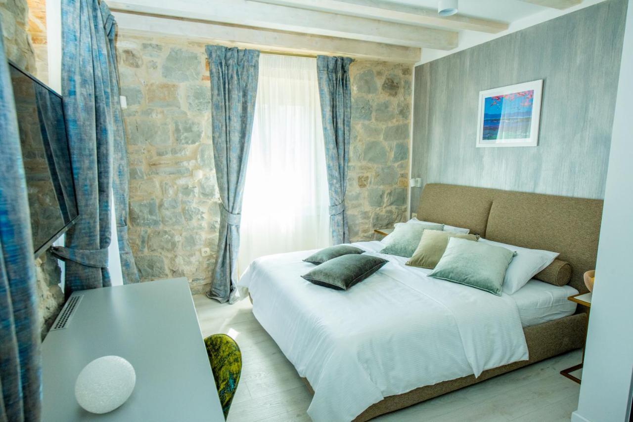 Heritage Villa Vitturi Sea View Kaštela Екстериор снимка