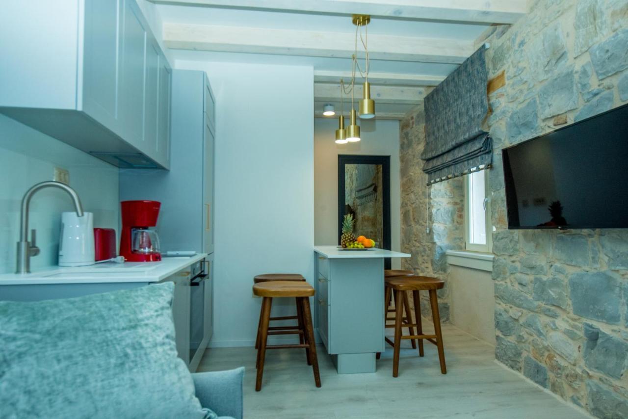 Heritage Villa Vitturi Sea View Kaštela Екстериор снимка